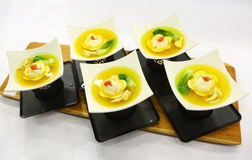中國(guó)僑網(wǎng)中國(guó)美食 新華社記者龔兵攝
