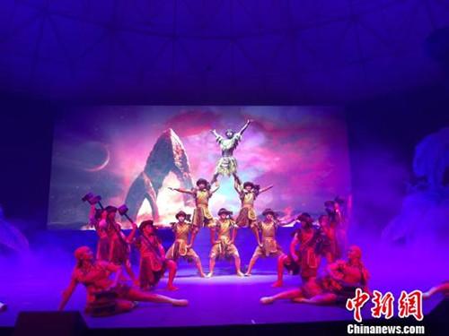 中國僑網資料圖,,演出現(xiàn)場,。(李敏軍 攝)