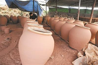 中國(guó)僑網(wǎng)大瓦缸半成品,。