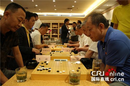 中國僑網(wǎng)中日友好圍棋交流活動。