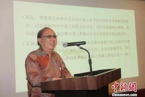 中國僑網(wǎng)資料圖:印尼華裔總會副總主席,、執(zhí)行主席黃印華。林永傳 攝