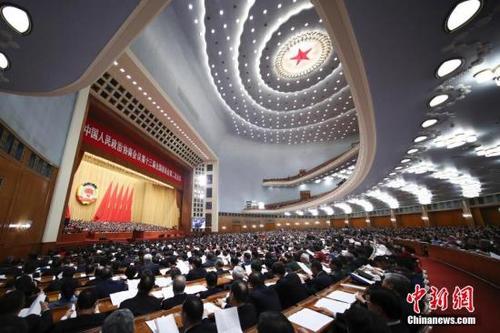 中國僑網(wǎng) 資料圖:3月3日,,中國人民政治協(xié)商會(huì)議第十三屆全國委員會(huì)第二次會(huì)議在北京人民大會(huì)堂開幕,。 中新社記者 盛佳鵬 攝