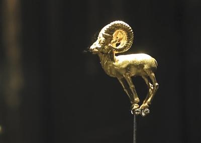 中國僑網(wǎng)公羊,,出土于蒂拉丘地4號墓,。新京報(bào)記者 浦峰 攝