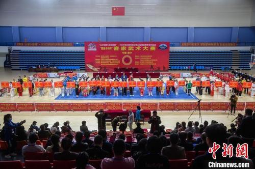 中國僑網圖為客家武術大賽。 李南軒 攝
