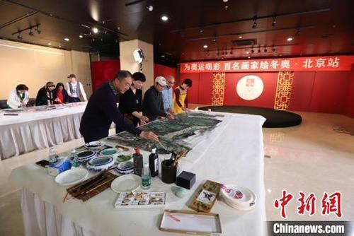 中國僑網(wǎng)創(chuàng)作現(xiàn)場 張敏霞 供圖